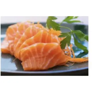 E23. Sashimi Salmon (4 Uds.)
