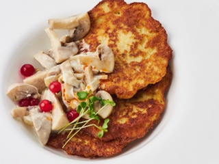 Деруни з грибим соусом (270г)