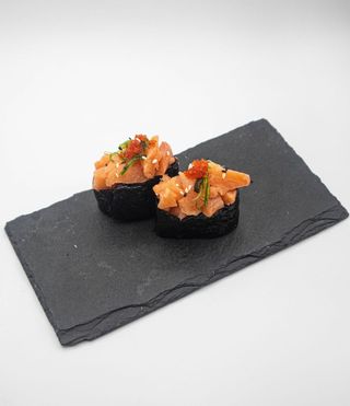 Gunkan Saumon - 2Pcs