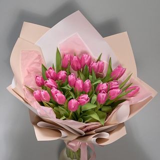 Buchet 25 lalele dragalase