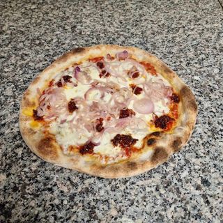 Pizza Calabra Nduja e Cipolla di Tropea