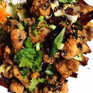 19.FRANGO APIMENTADO（com ossos.)辣子鸡
