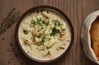 Șkmeruli cu fructe de mare