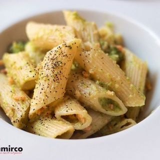 Penne Salmone e broccoli