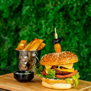 Double cheeseburger