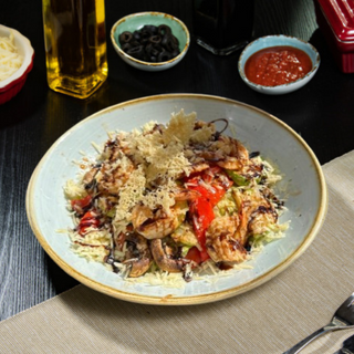 Salata calda cu creveti