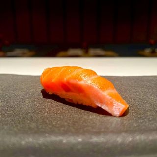 Nigiri Salmón