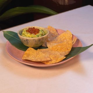 Guacamole Ikura
