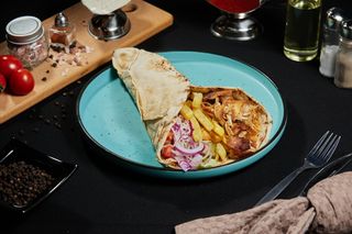 SHAORMA DE PUI LIPIE MARE 550 gr.