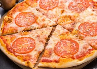 Пицца "Маргарита"