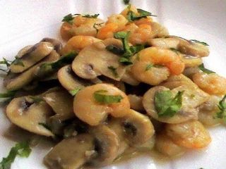 Gambas con Champiñón