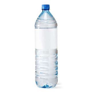 Agua botella 1.5 litros 