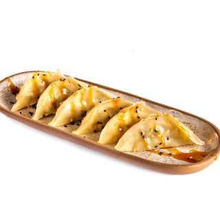 12.Gyoza De Pollo y Verduras (6 Uds.)