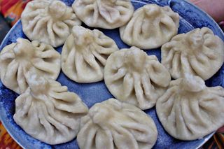 ხინკალი კარტოფილით და ყველით, 10ც