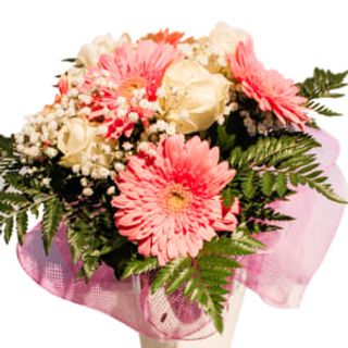  Bouquet bianco e rosa