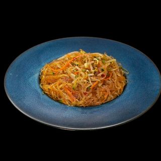 Spaghetti di Soia con Salsa Piccante