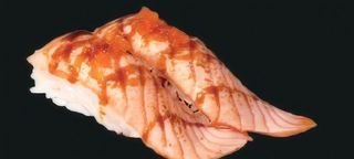 103. Nigiri Flameado Sake (2 Pzs.)