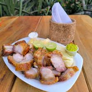 Chicharrones al barril