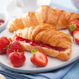 Croissant Gijon (1ud) Con Mermelada de  Fresa