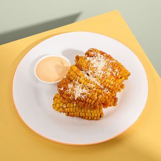 Кукурудзяні ребра зі соусом Спайсі