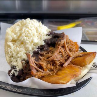 AREPA DE PABELLON