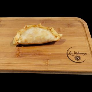 Empanada De Pollo (1 Ud.)