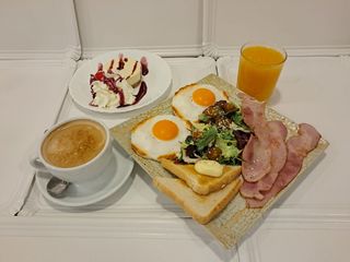 Art Breakfast con bacon