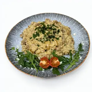 RISOTTO Z BOROWIKAMI I POLĘDWICZKĄ WIEPRZOWĄ