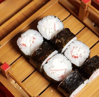 Մակի ծովախեցգետնով