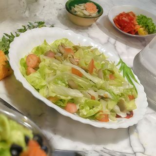 Plato Combinado Vegetariano con Patatas Fritas