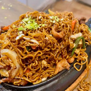 Tallarines Chinos A La Plancha