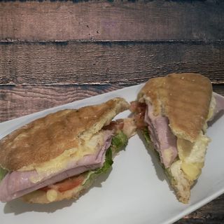 Sandwich cubano jamón York queso 