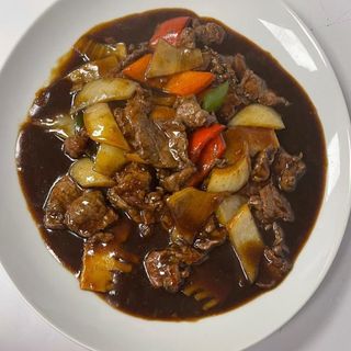 528 Ternera a la Pimienta Negra 