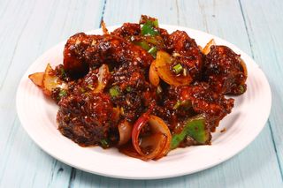 Kurczak z bazylią po tajsku