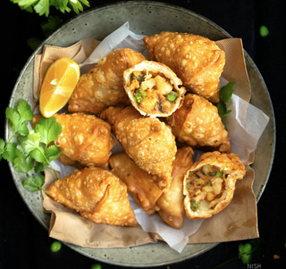 Vegetable samosa
