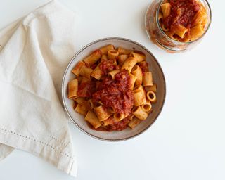 Rigatoni Al Pomodoro