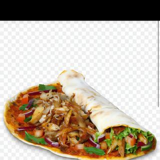 8. Pizza Turca Con Ensalada Y Carne