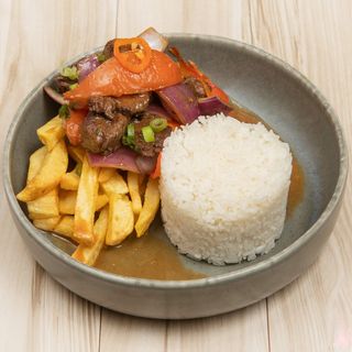 Lomo Saltado