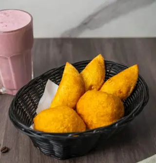 Empanada De Carne (1 Ud.)