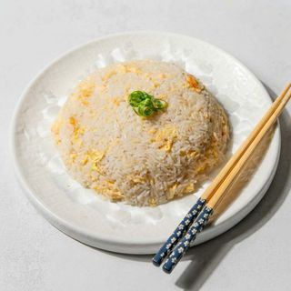 49.Arroz Frito Con Huevo