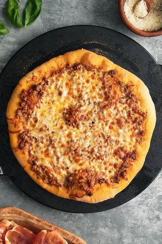 Pizza Bolognaise