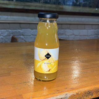 Zumo de piña