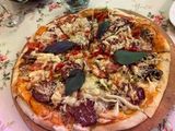 კომბინირებული პიცა