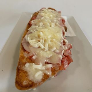 Tostada de York y Queso