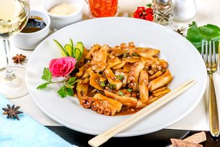 Caracatita cu muguri de bambus