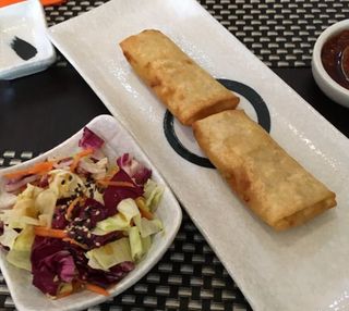 2. Involtini primavera - 2 pezzi