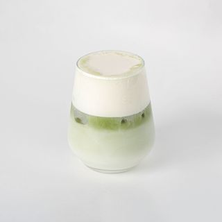 Матча с сырной пенкой