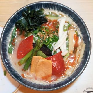 R16. Spicy Veggie Tantan Ramen