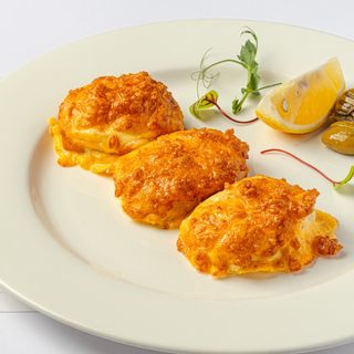 Судак в сырной корочке 