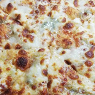 Пица Четири сирена